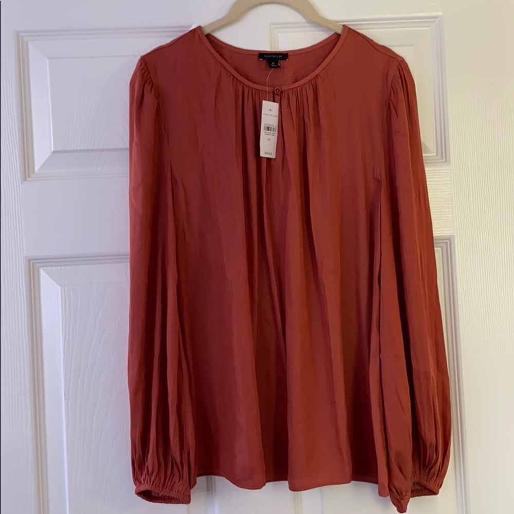 Ann Taylor keyhole mixed media top - Picture 3 of 4